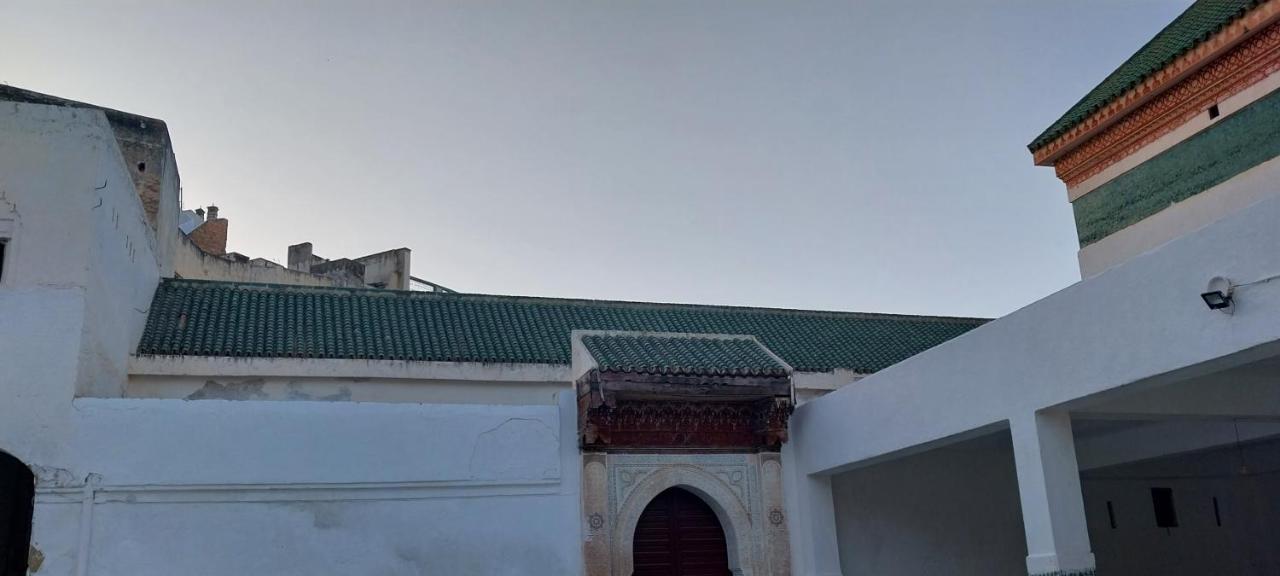 Riad Lala Zakia Moulay Idriss Luaran gambar