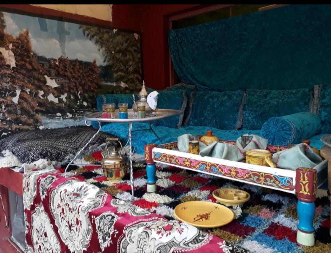 Riad Lala Zakia Moulay Idriss Luaran gambar
