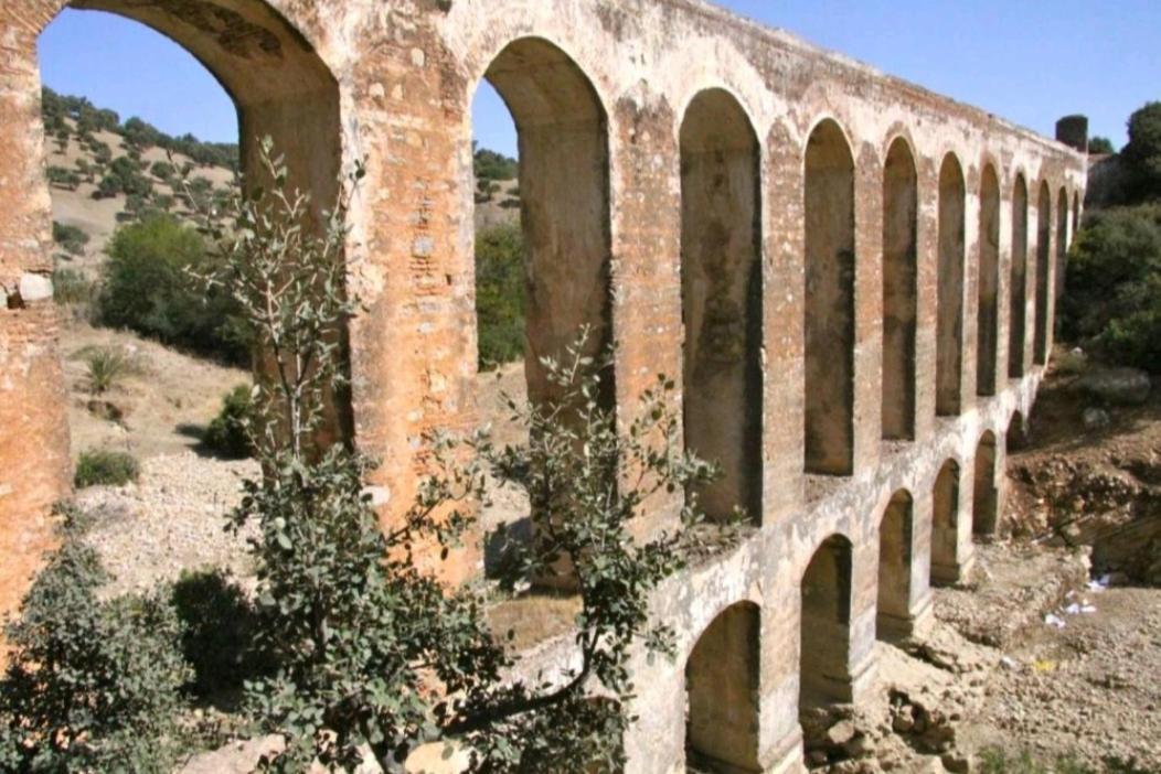 Riad Lala Zakia Moulay Idriss Luaran gambar